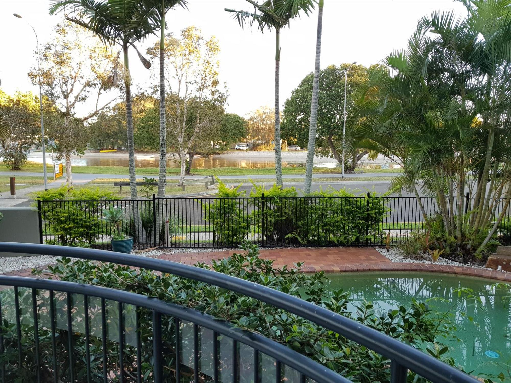 Excellsior Apartments Mooloolaba Esterno foto